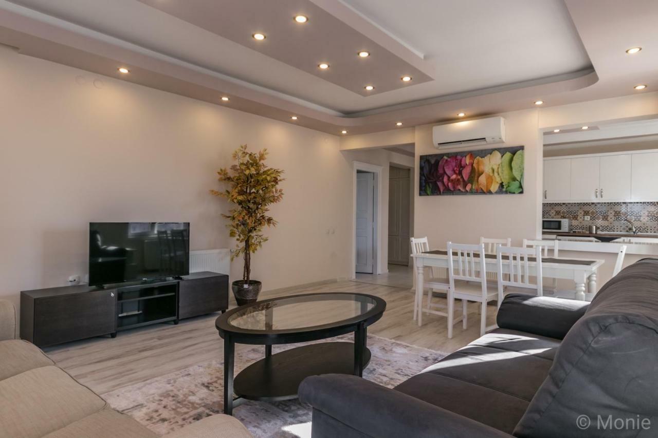 Lara Park Suits Comfort Antalya Exterior foto